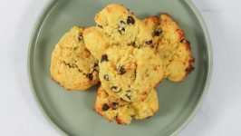 Keto Coconut Chocolate Chip Cookies