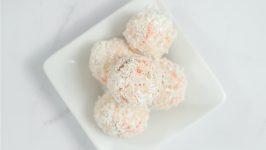 Keto Carrot Cake Fat Bombs
