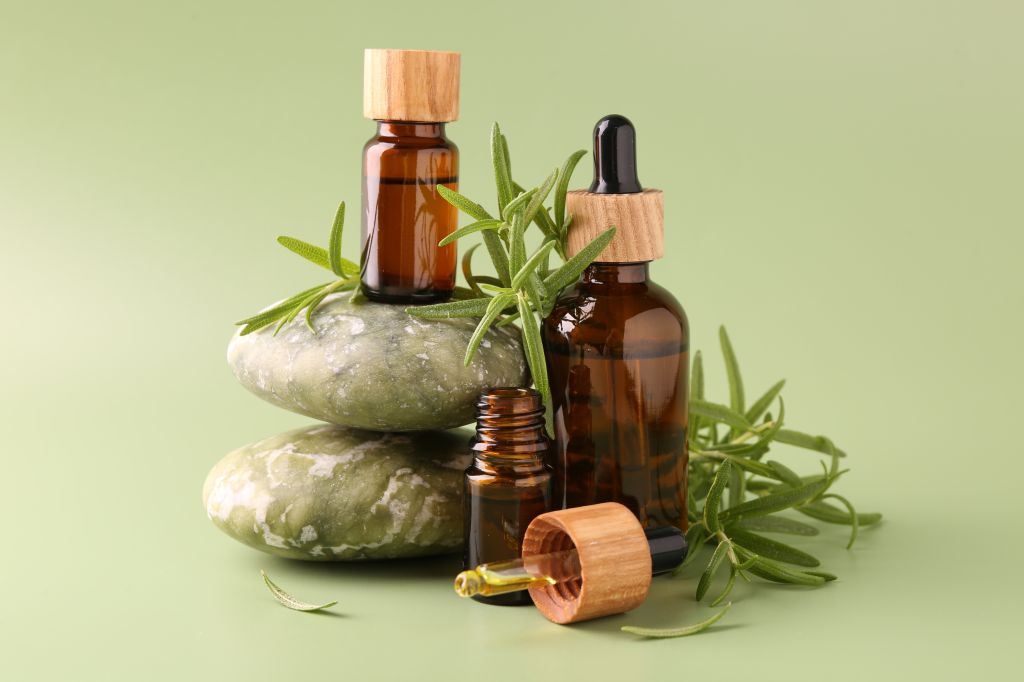 Benefits of Rosemary plant and essential oil