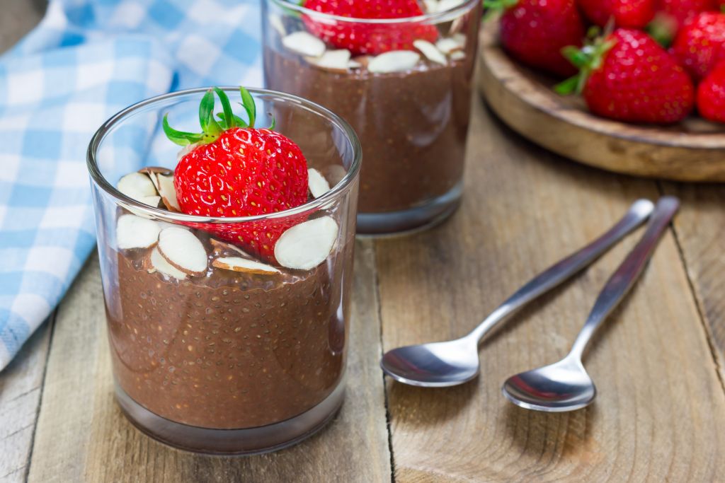 Chocolate chia seed pudding 