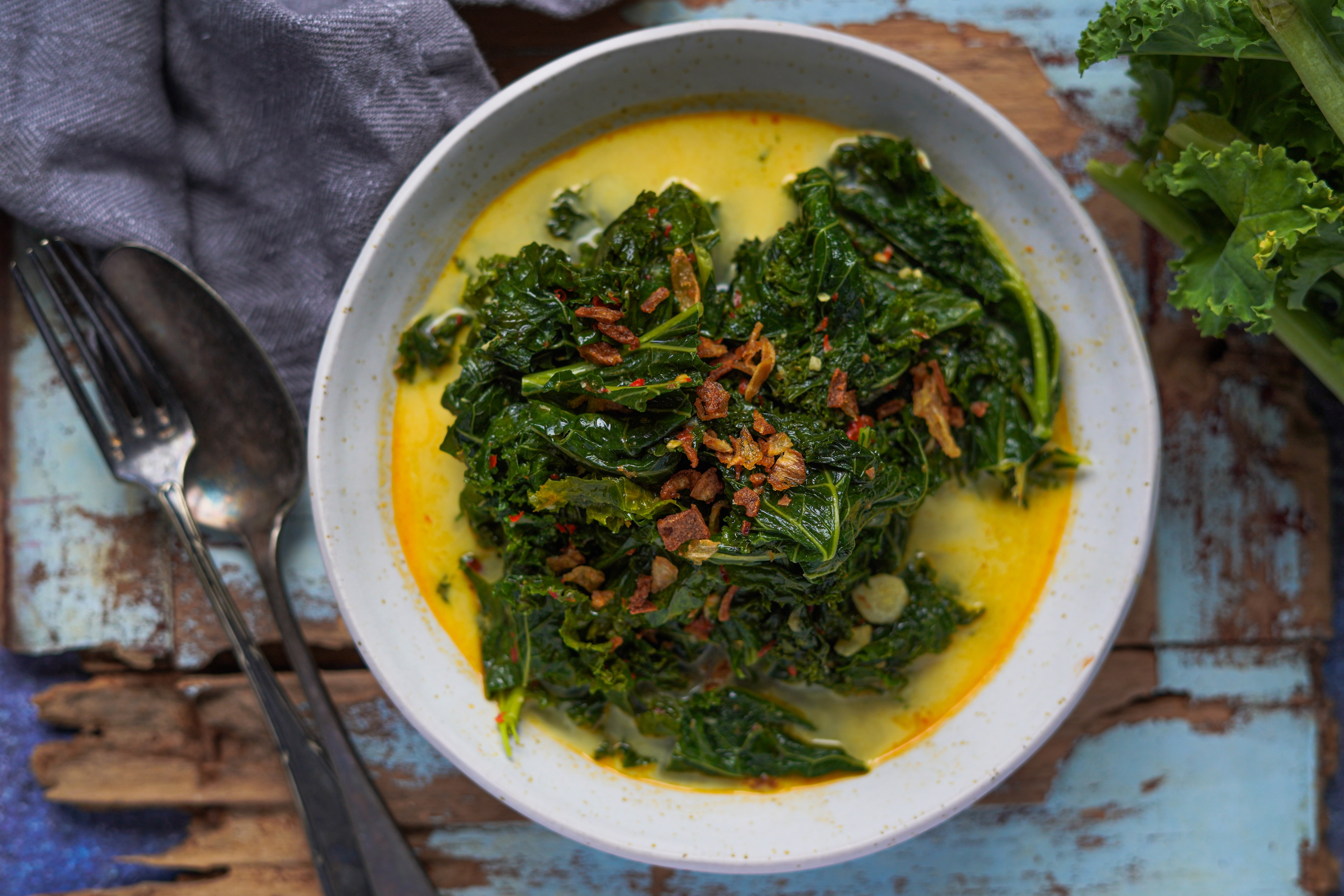 Kale coconut turmeric entre