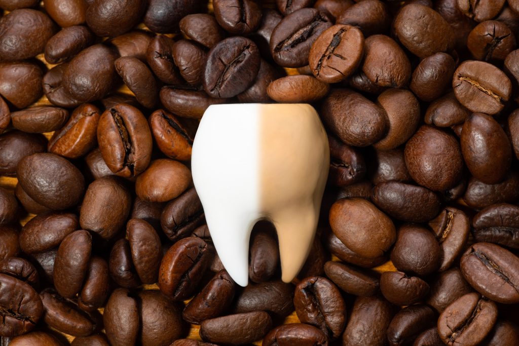 Coffee staining teeth