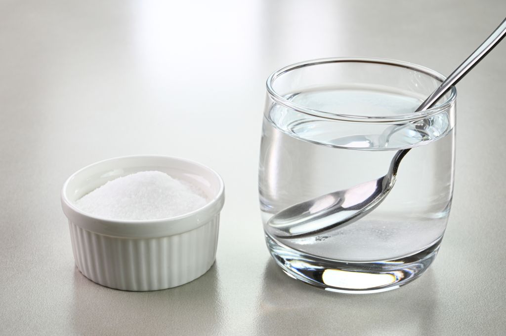 Salt water rinse