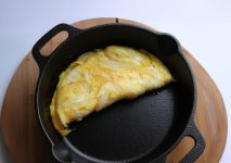 Cheese and onion omelet