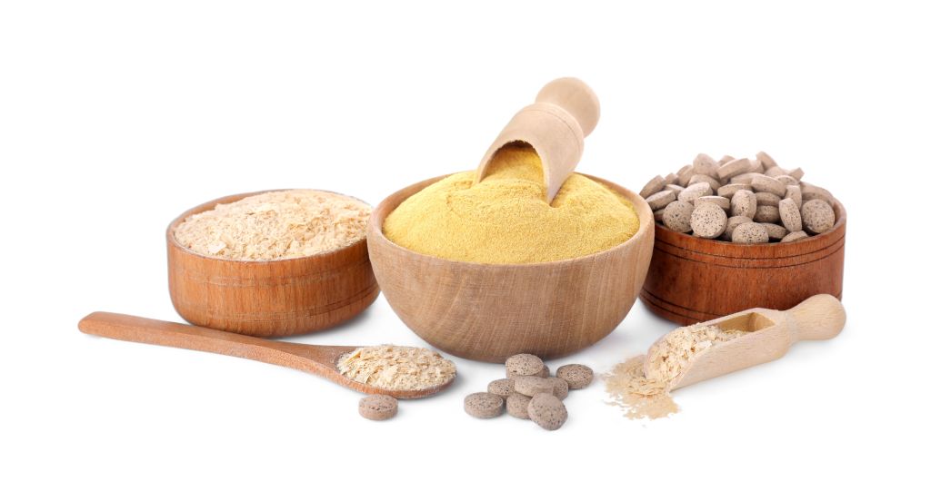 Different forms of nutritional yeast 